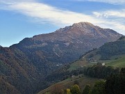 08 Pizzo Arera visto da Zambla Alta, salendo in auto il mattino